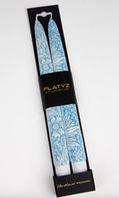 Load image into Gallery viewer, Drip free artisan taper candles made in Lithuania
